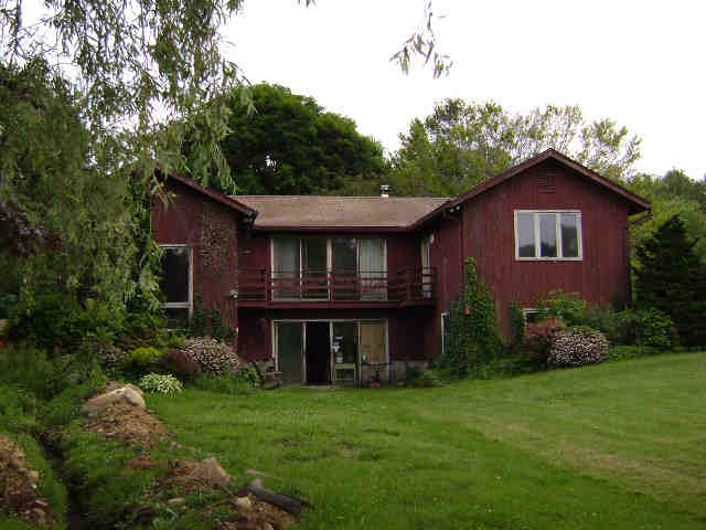 Building photograph for 167 CARMEL HILL RD N